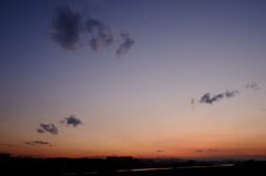 遠くの空