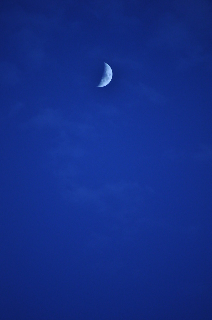 三日月