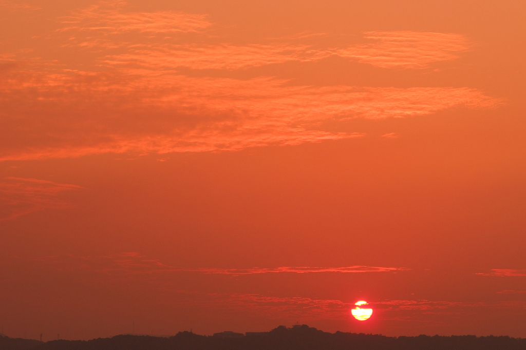 社内からの夕日