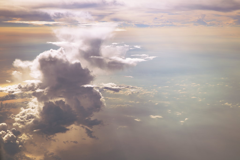 描かれた空