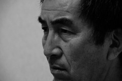 哀眼