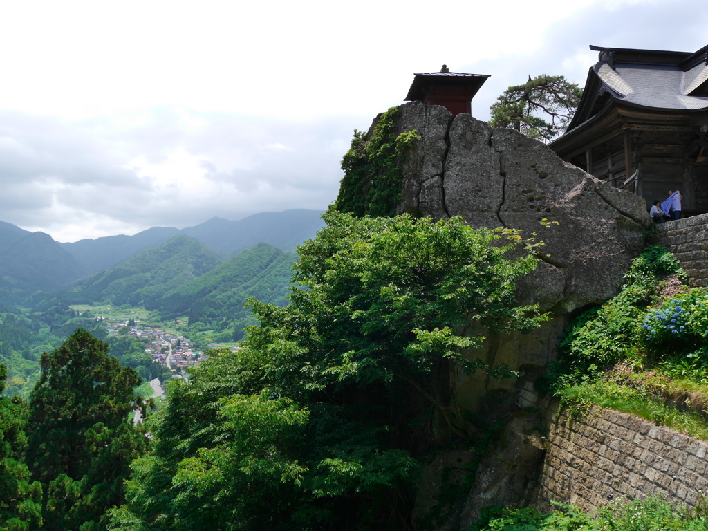 初夏の山寺にてⅤ