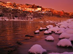 雪の広瀬川