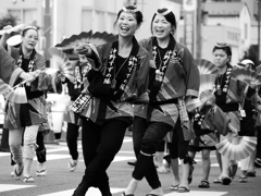 どんとロード八幡すずめ踊り2016