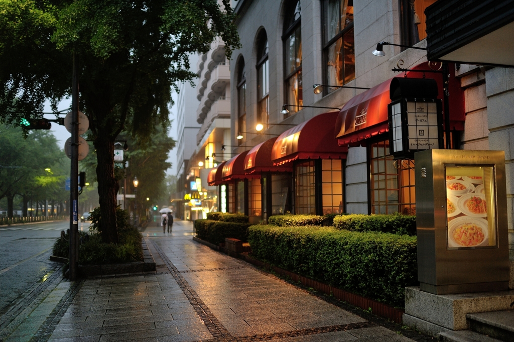 雨のニューグランドホテル