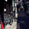 真昼の酒場通り
