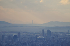 ドームと大阪湾と明石海峡大橋