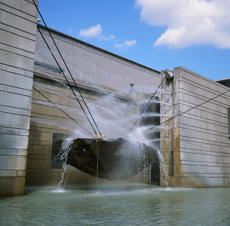 水戸芸術館