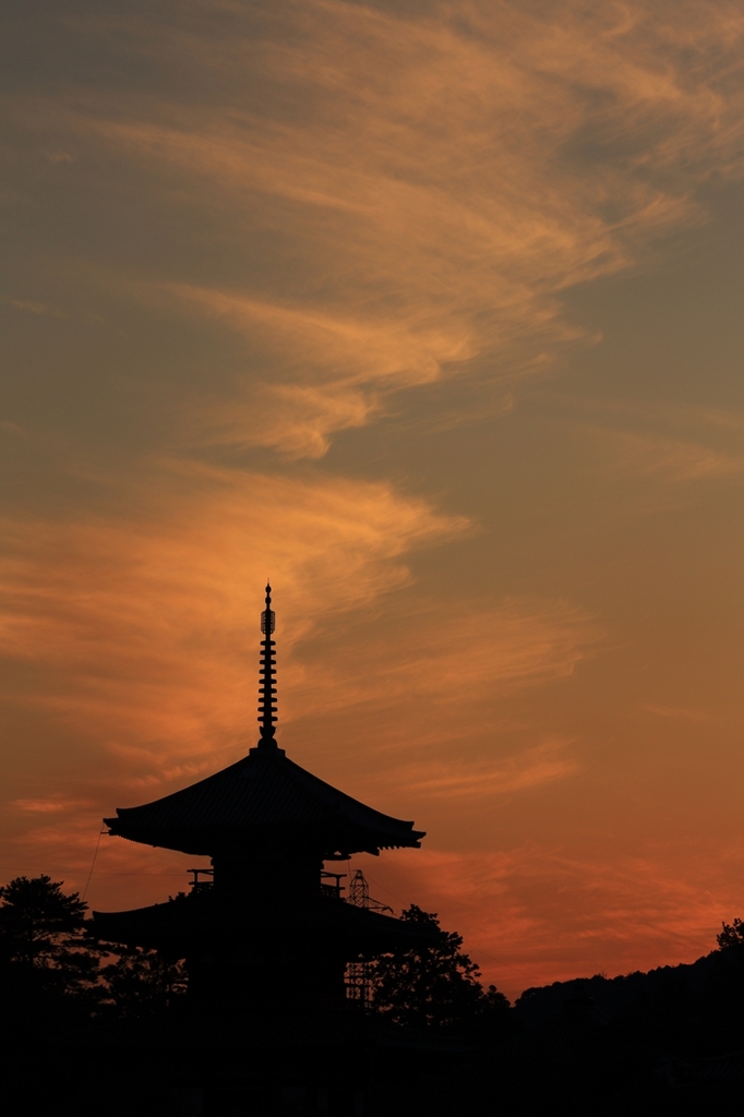 斑鳩夕景