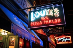 LOUIE'S RESTAURANT