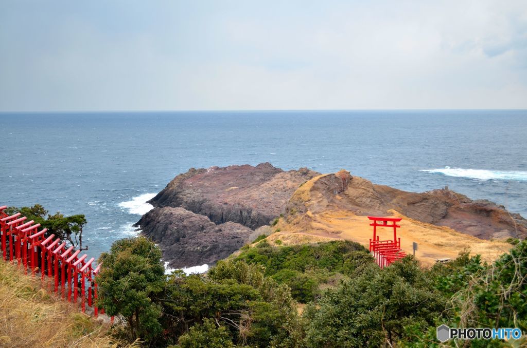山口県長門市油谷にあります元乃隅稲成神社（もとのすみいなりじんじゃ）・１