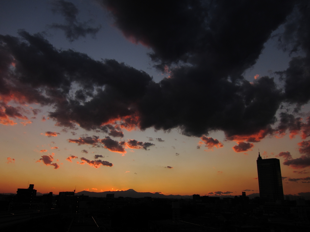 初冬の夕暮れ