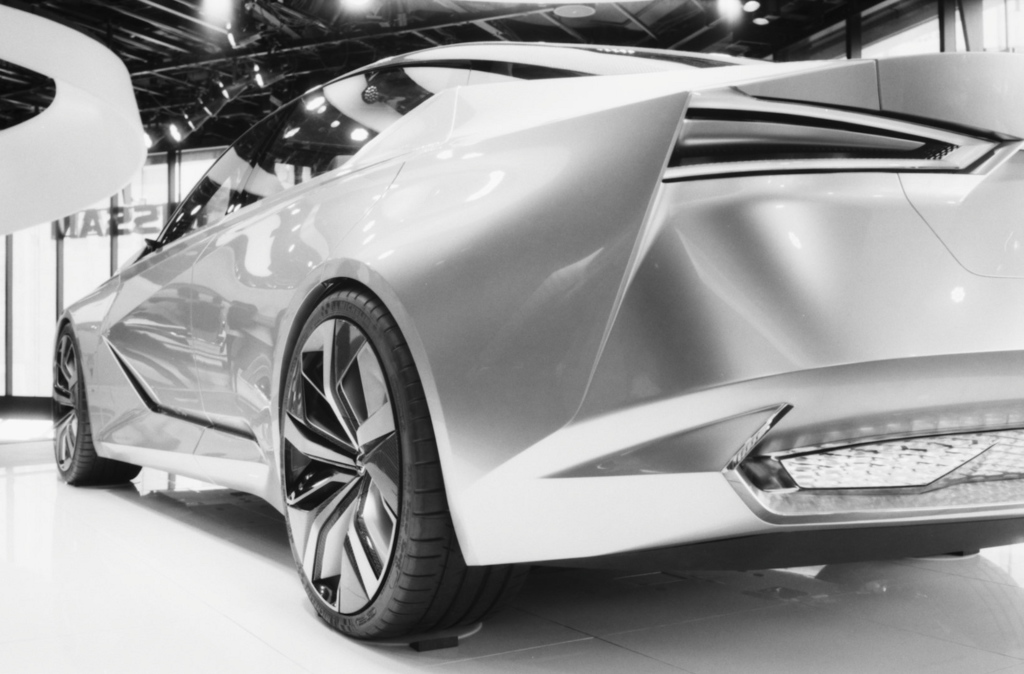 Nissan VMotion 2.0 Concept