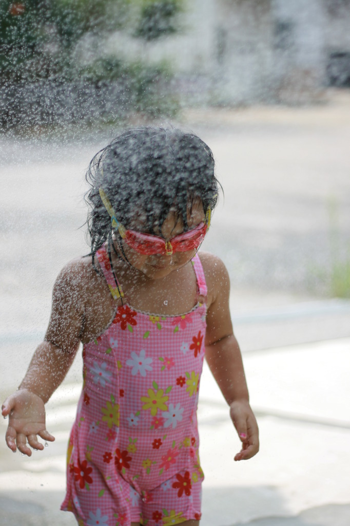 ♪大人の階段登る～君はまだ３歳さ