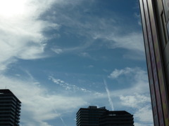 ツインでびゅ～ん　と！