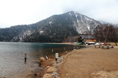 湯ノ湖畔より2