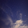 西の夜空を仰ぐ