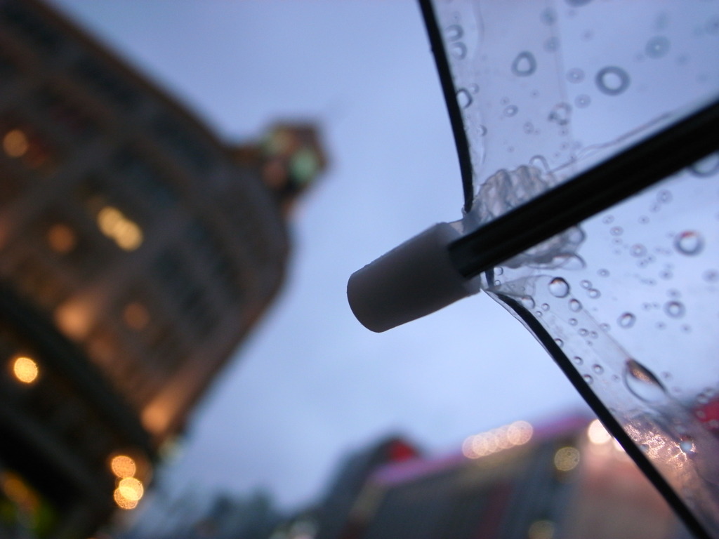 雨の銀座