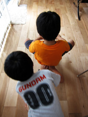 kids play