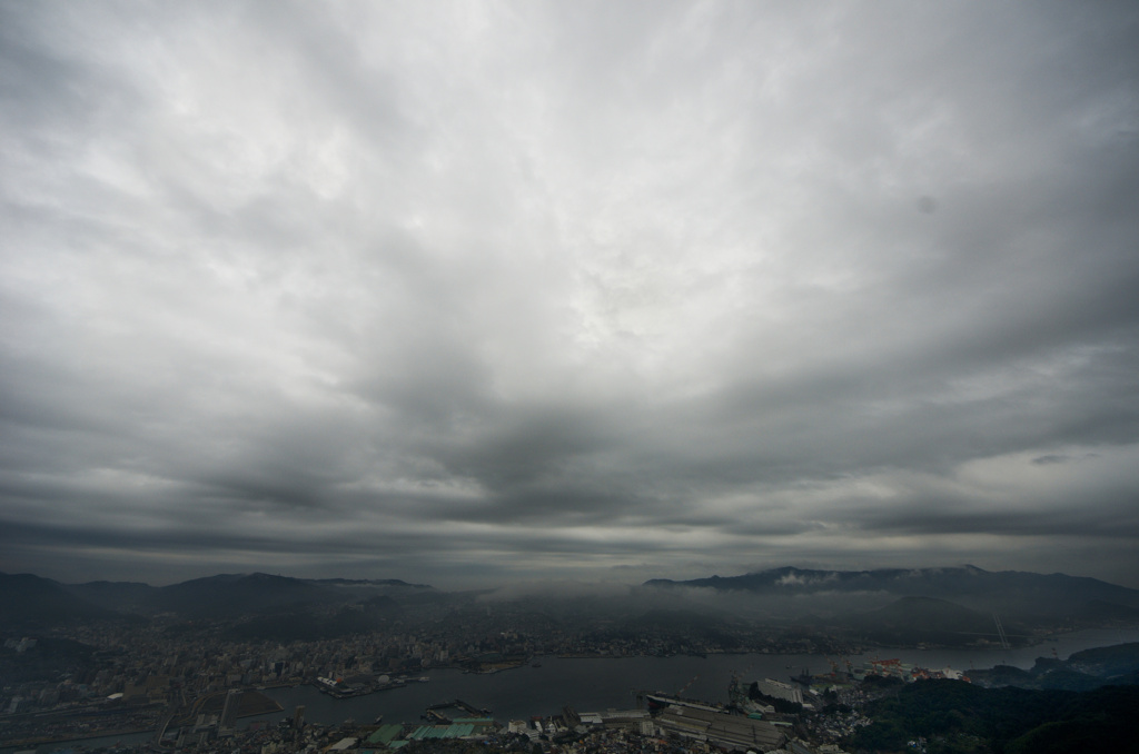長崎は今日も雨だった