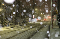 雪の坂道