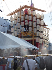祇園祭後祭09＿鷹山 ミストシャワー