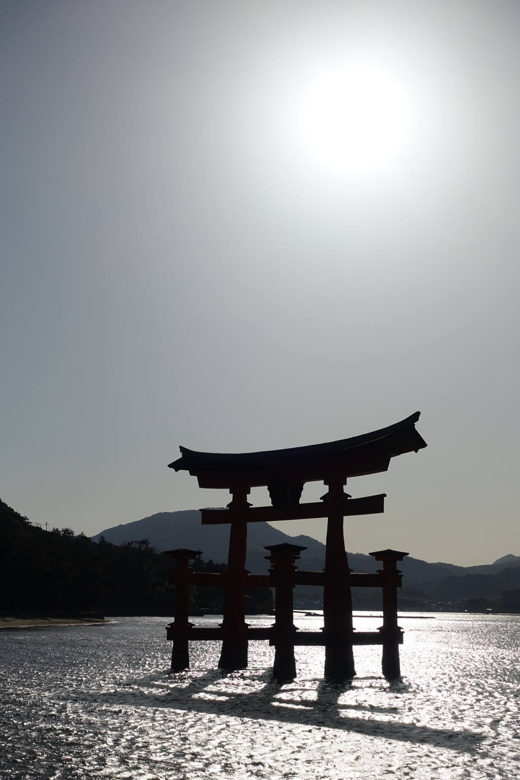 白日の門