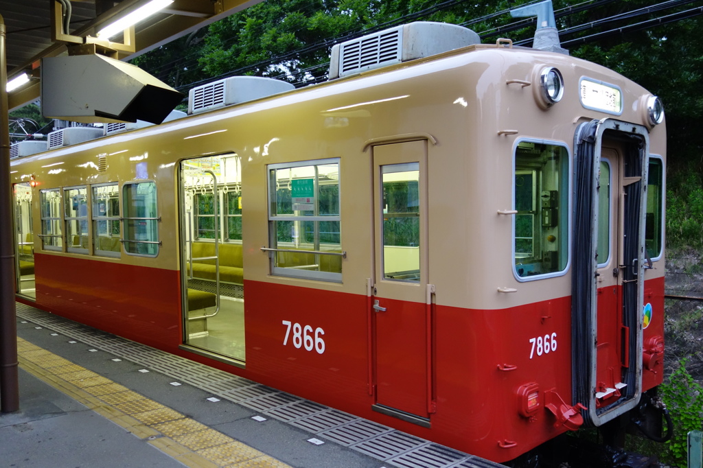 懐かしの赤胴車＠阪神武庫川線