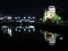 広島の夜