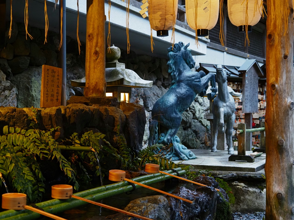 午年初もうで＿貴船神社　絵馬発祥の社