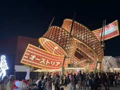 EXPO2025_オーストリア らせんの五線譜・夜景