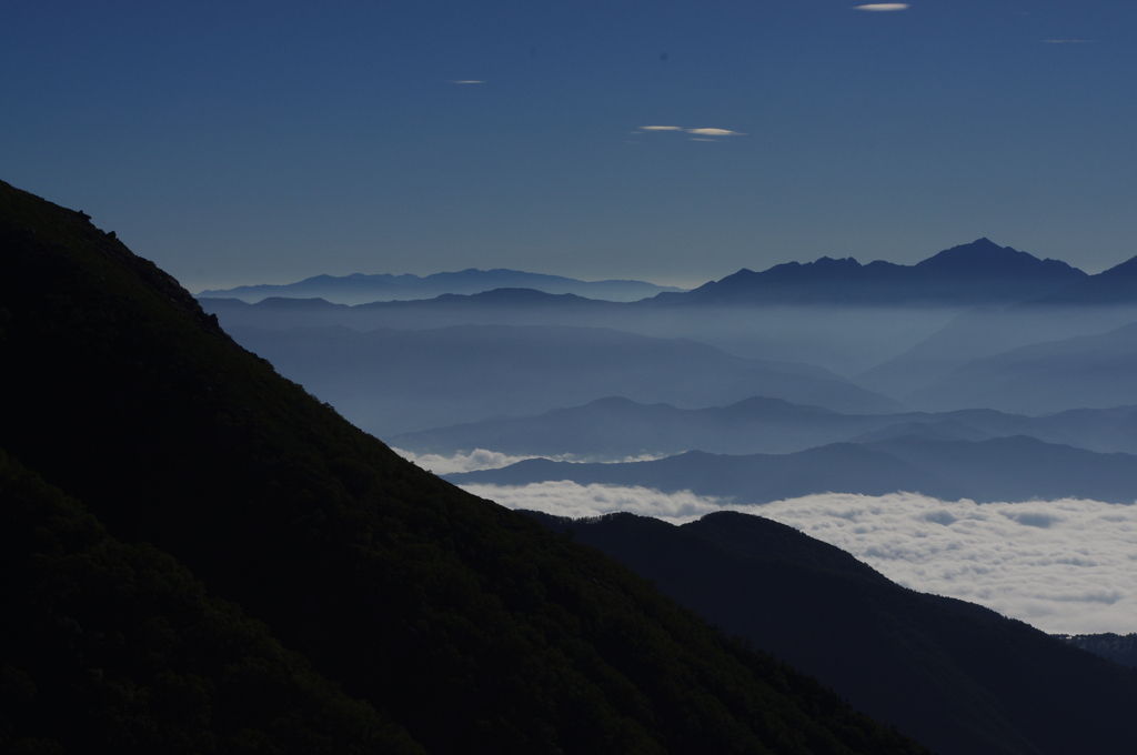 山々と雲海