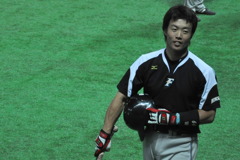 鶴岡慎也
