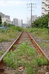 せ～んろは続く～よ、ど～こまで～も～♪