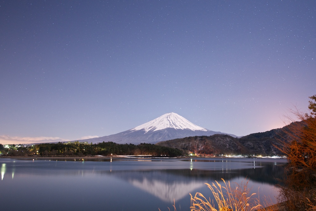 映り込む富士山