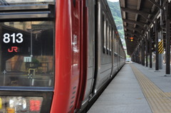 発車1分前