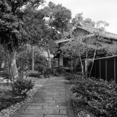 屋敷の中