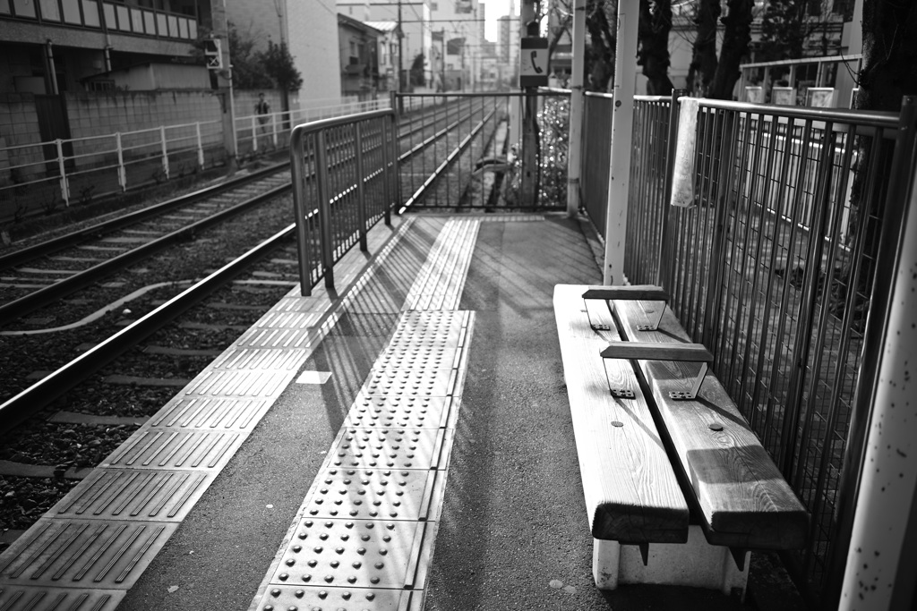 休日の駅