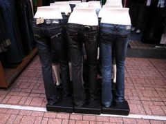 6800円