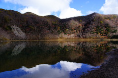 映りこむ