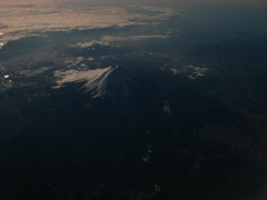富士山火口を見下ろす。。。