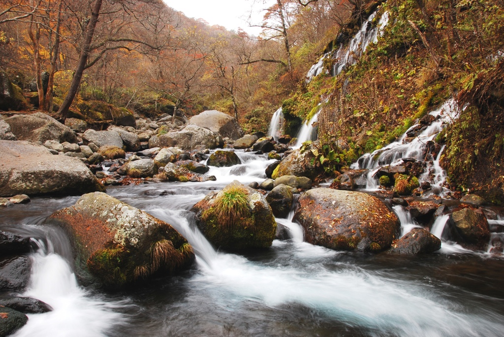 渓流-吐竜の滝
