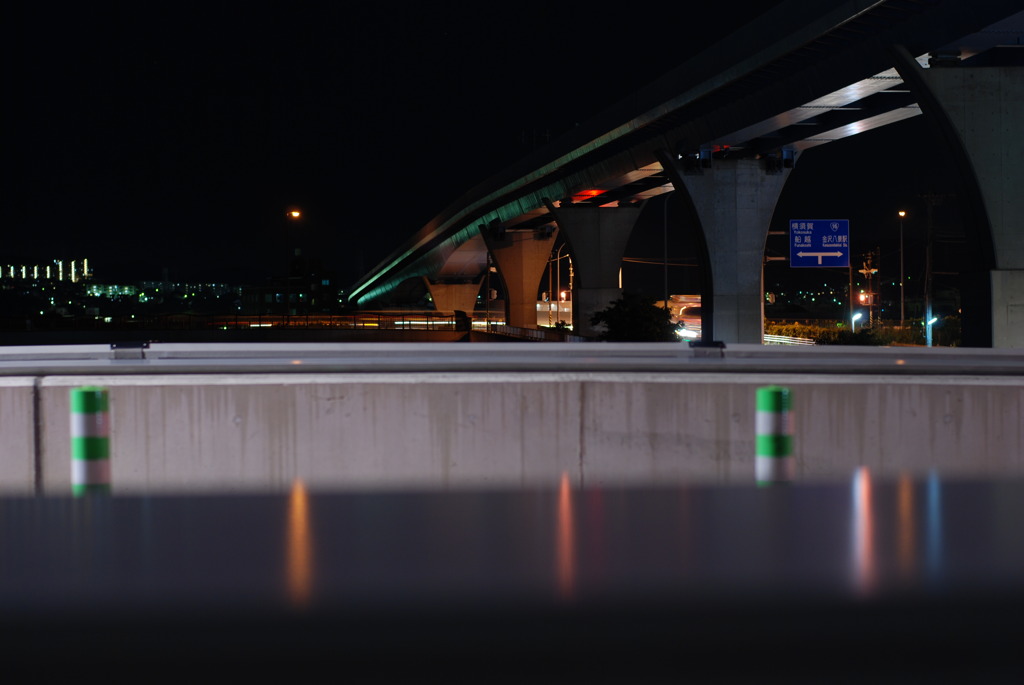 夜の高架