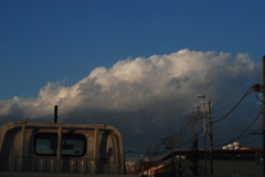 車窓から見る雲