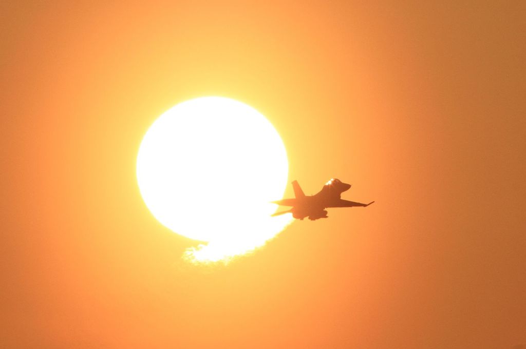 夕日へバックファイヤーその②