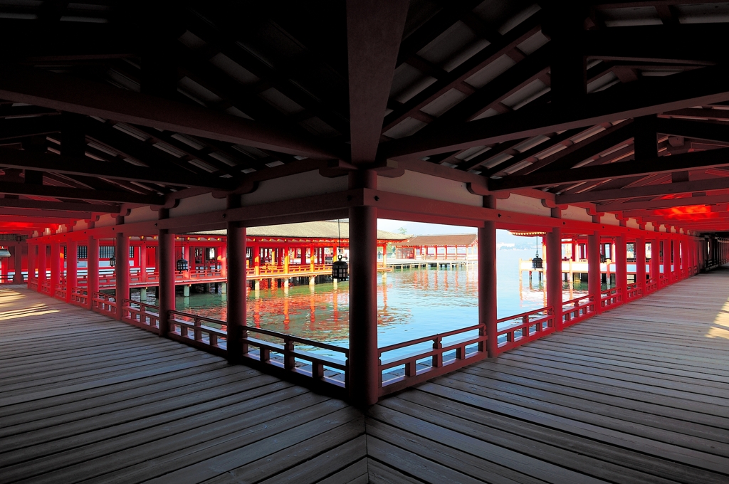 厳島神社回廊