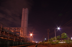 夜の発電所