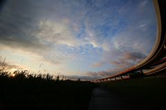 焼けない夕暮れ