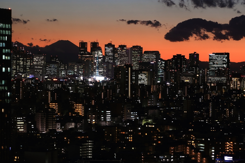 新宿夕景