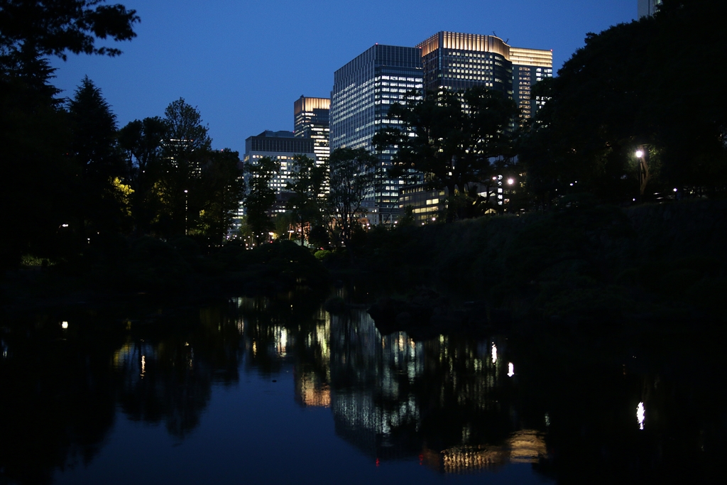 日比谷公園から